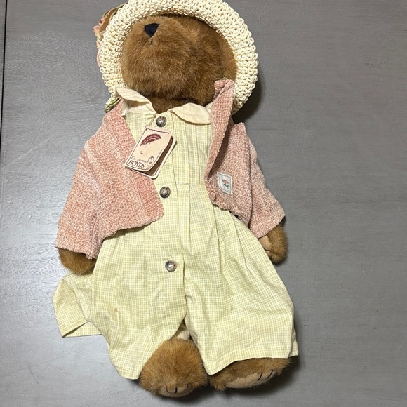 Boyds Bears Other - BOYDS bear T.J Best Dresses